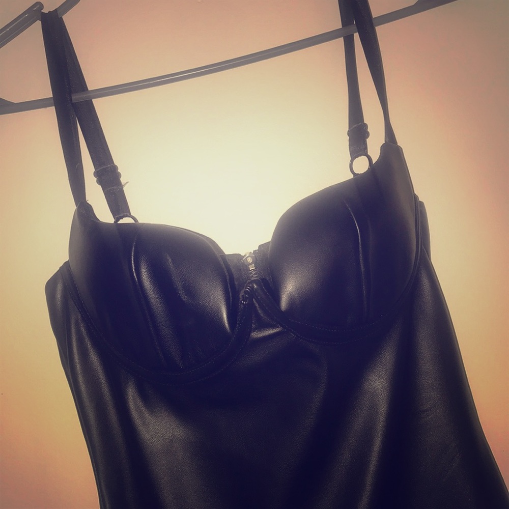 Black 💣 Leather dress 😘😘